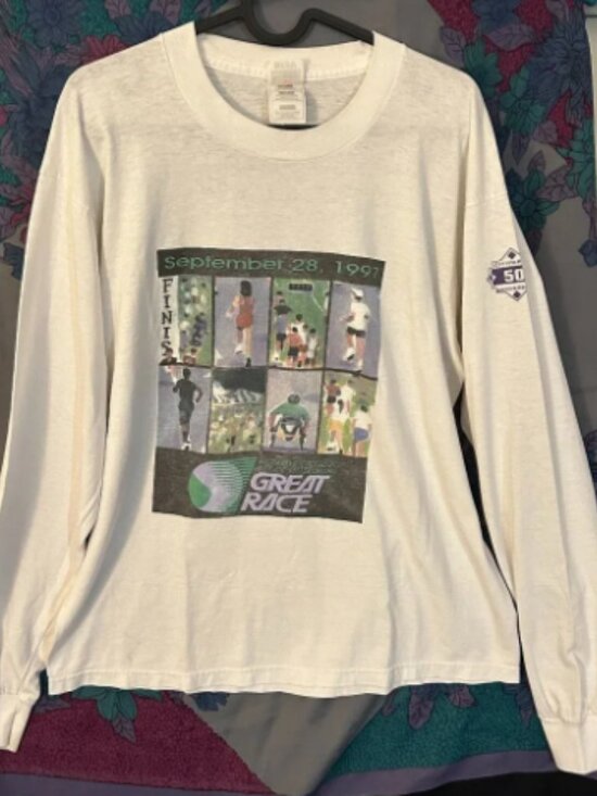 Fruit of the Loom Other - Vintage graphic long sleeves white large